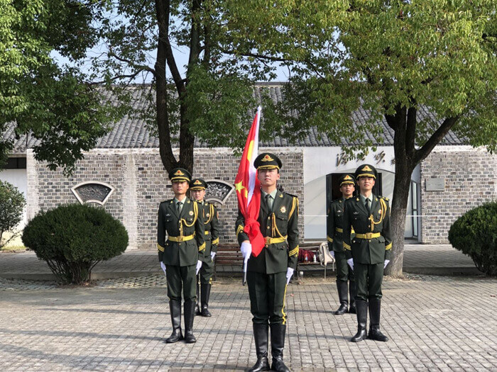 升旗仪式 (1)