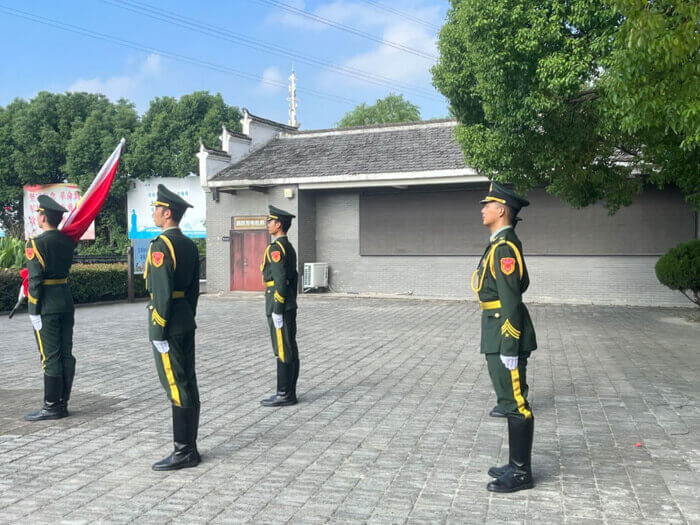 升旗仪式 (2)